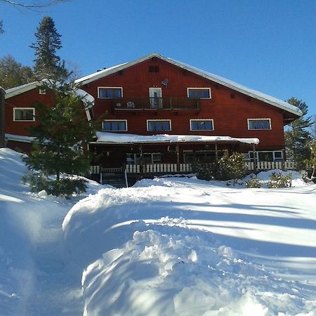 Auberge The Parker'S Lodge Inn Val-David Exteriör bild
