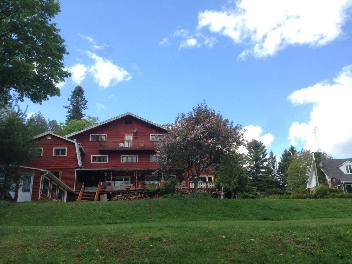 Auberge The Parker'S Lodge Inn Val-David Exteriör bild